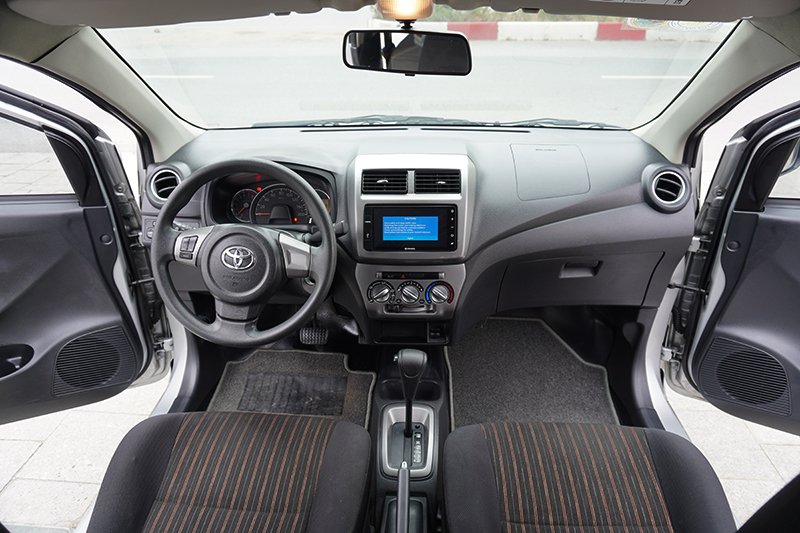 Toyota Wigo 1.2L AT 2019 - 12