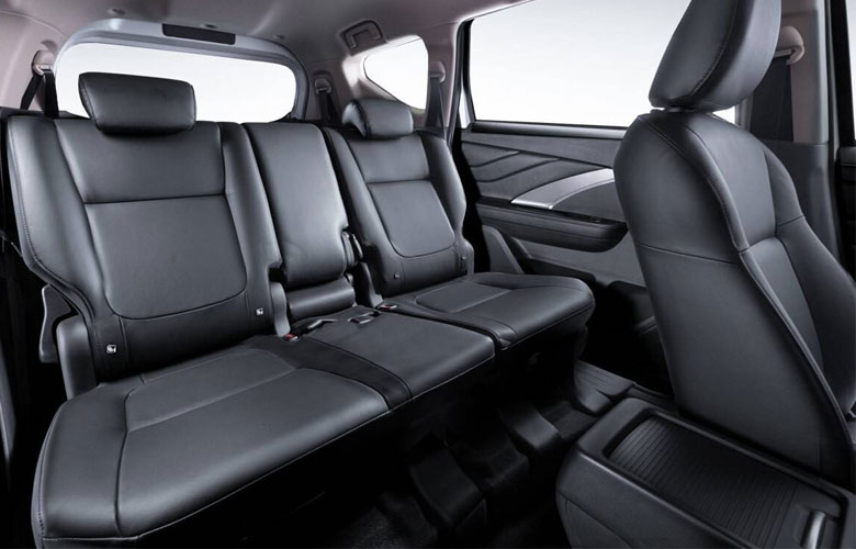 Ghế ngồi trên Mitsubishi Xpander được bọc da hoặc nỉ tùy theo phiên bản