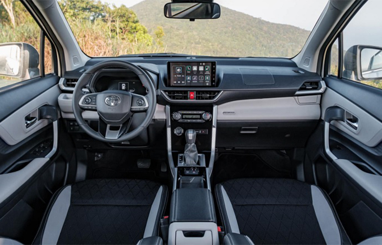 Khoang lái Toyota Avanza 2023 sở hữu những chi tiết nội thất hoàn toàn mới
