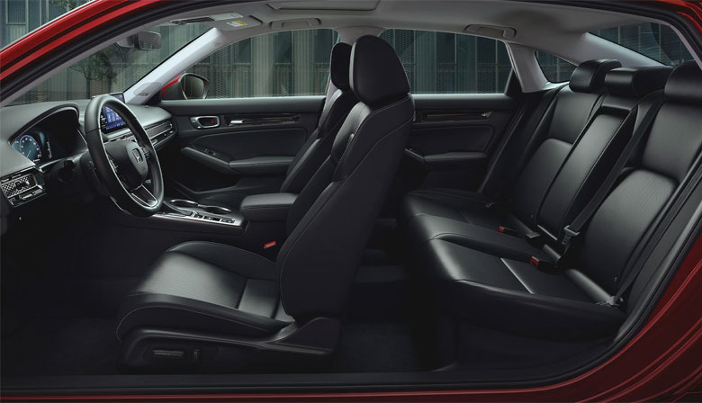 Honda Civic 2023 mang đến một không gian nội thất cực kỳ sang trọng và tiện ích