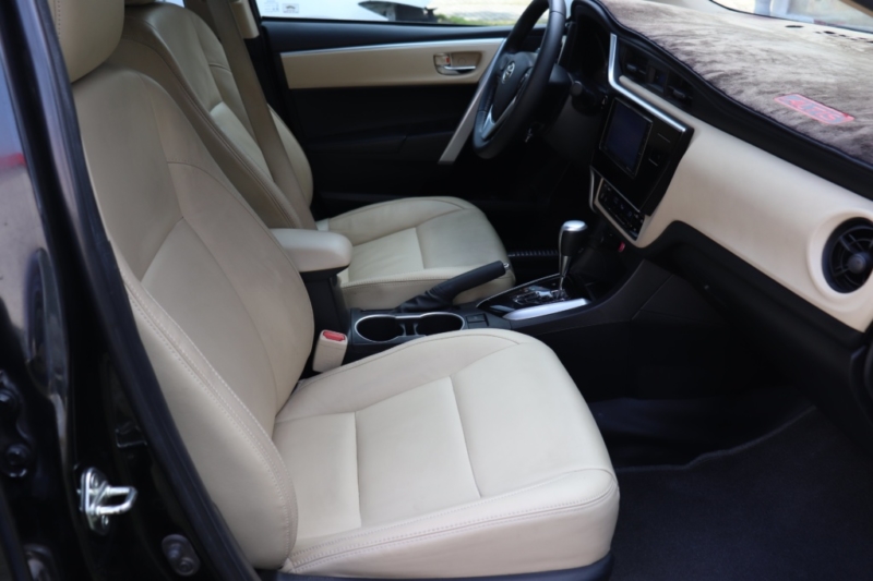 Toyota Corolla 1.8G AT 2018 - 15