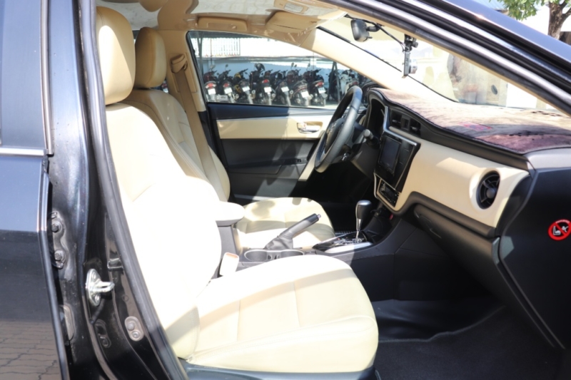 Toyota Corolla 1.8G AT 2018 - 14
