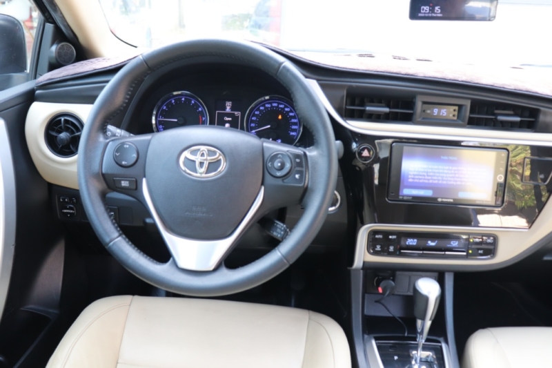 Toyota Corolla 1.8G AT 2018 - 11