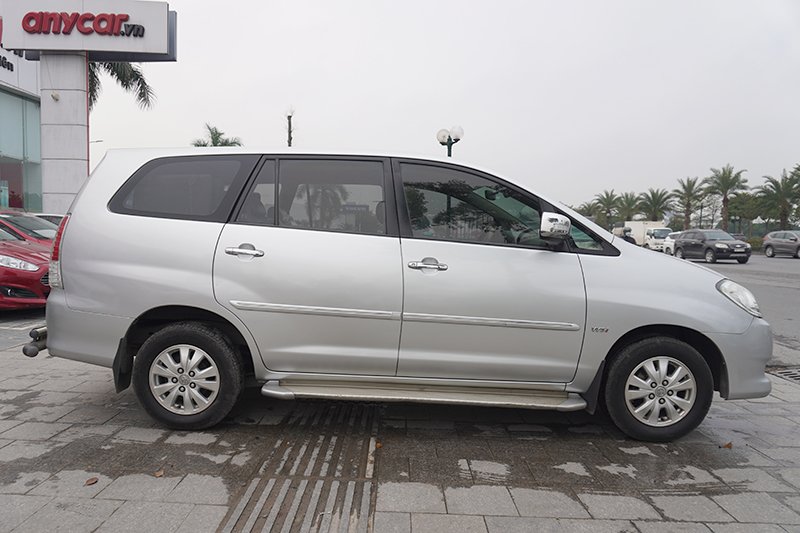 Toyota Innova V 2.0AT 2008 - 4