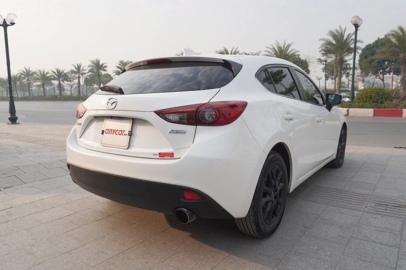 Mazda 3 Hatchback 1.5AT 2015 - 6