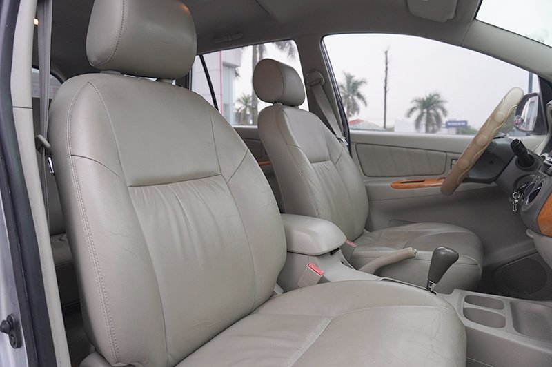 Toyota Innova V 2.0AT 2008 - 14