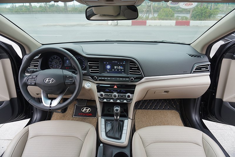 Hyundai Elantra  GLS 1.6L AT 2020 - 12