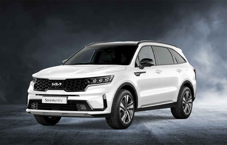 Điểm nhấn ở phần đầu xe Kia Sorento Hybrid 2023 là lưới tản nhiệt dạng mũi hổ