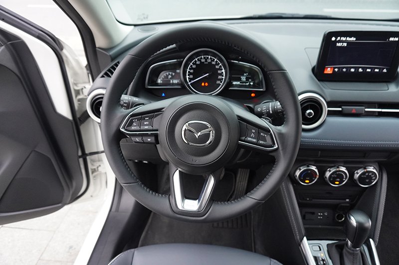 Mazda 2 Hatchback Luxury 1.5L AT 2021 - 10