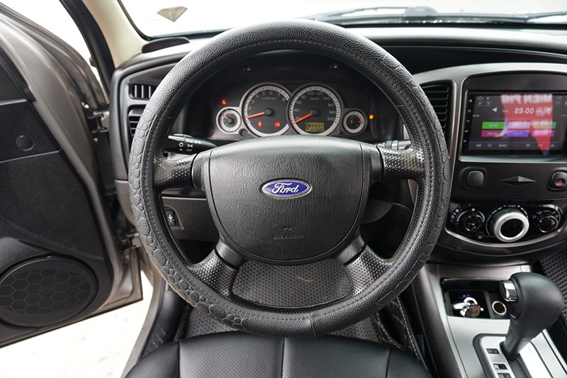 Ford Escape XLS 2.3L AT 2013 - 10