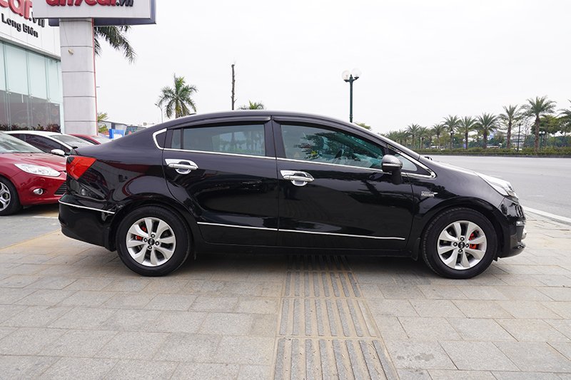 Kia Rio Sedan 1.4AT 2015 - 4