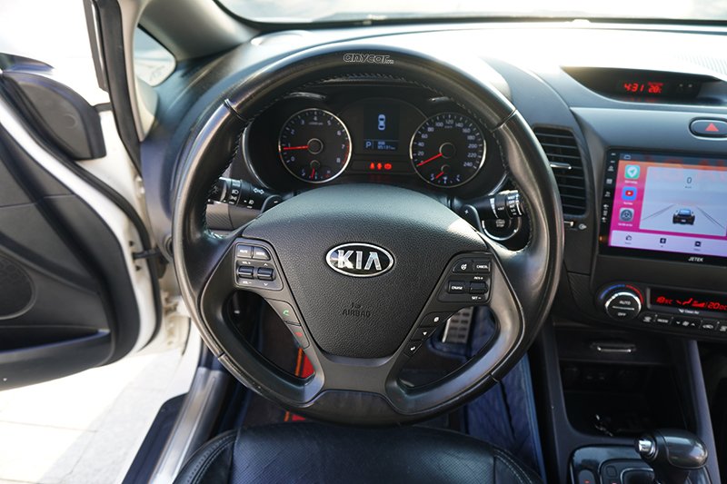 Kia K3 2.0L AT 2014 - 11