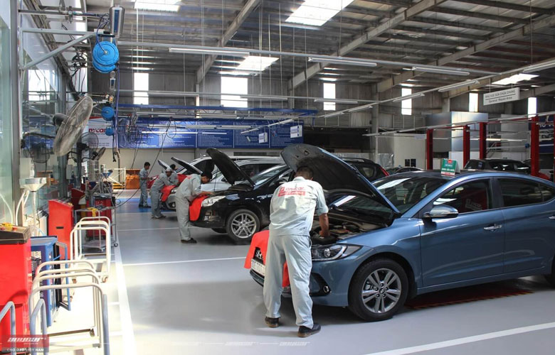 Cơ sở bảo dưỡng 3S, 4S được trang bị đầy đủ các máy móc hiện đại đáp ứng được lượng xe lớn đến kiểm định