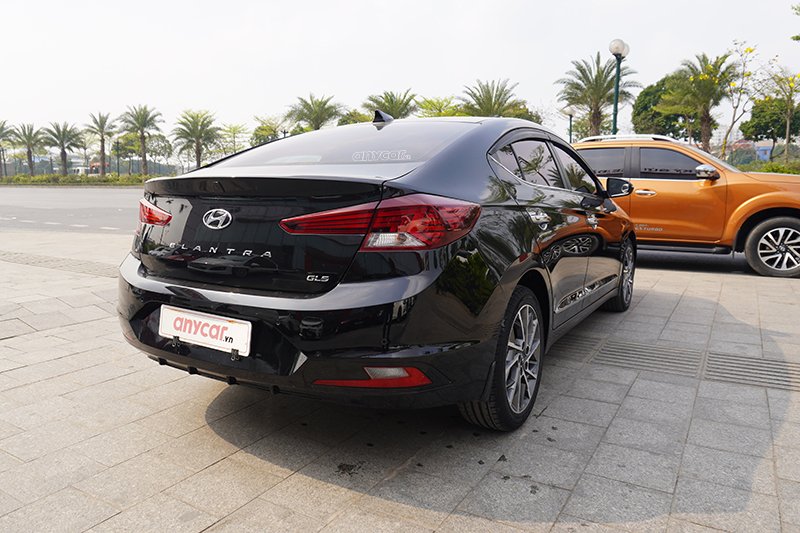 Hyundai Elantra GLS 2.0L AT 2019 - 6