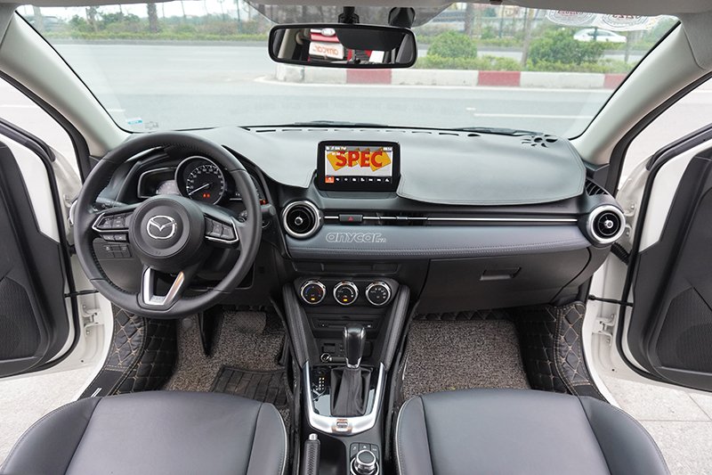 Mazda 2 Sedan Luxury 1.5L AT 2020 - 13