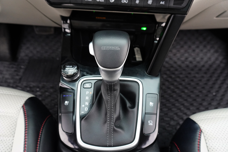 Kia Seltos Premium 1.6AT 2021 - 11