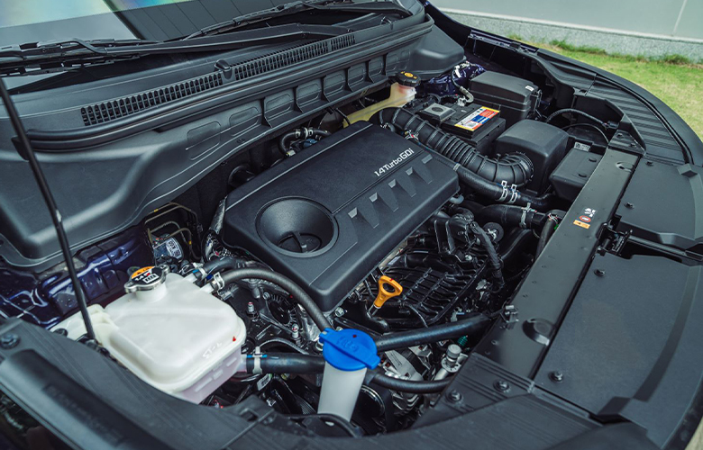 Động cơ xăng Turbo 1.4L, 4 xi-lanh sản sinh công suất tối đa 138 mã lực