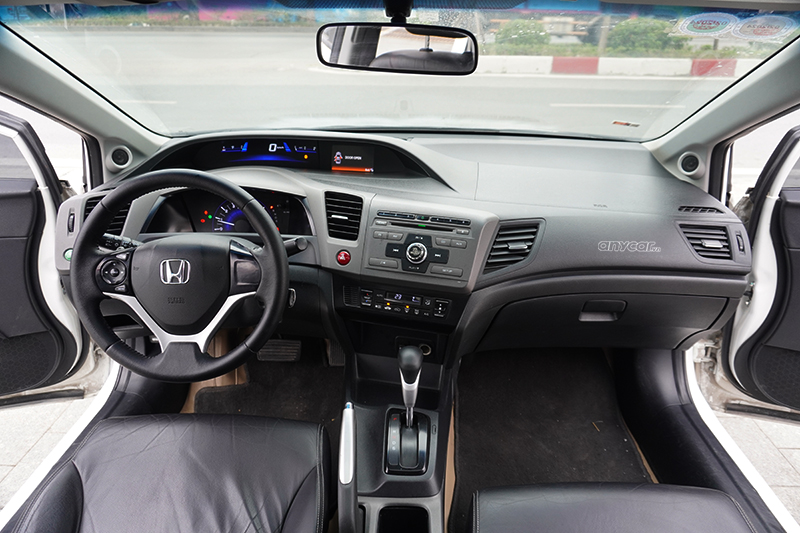 Honda Civic 2.0L AT 2012 - 12
