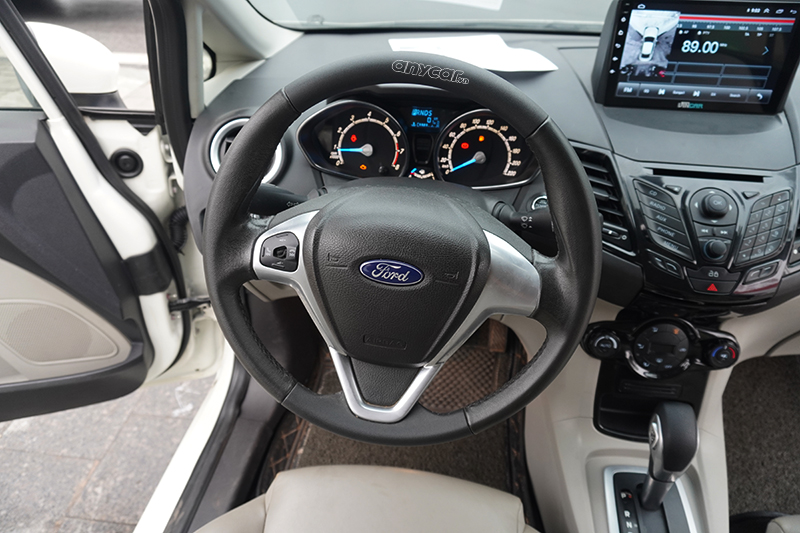 Ford Fiesta Titanium 1.5AT 2017 - 15