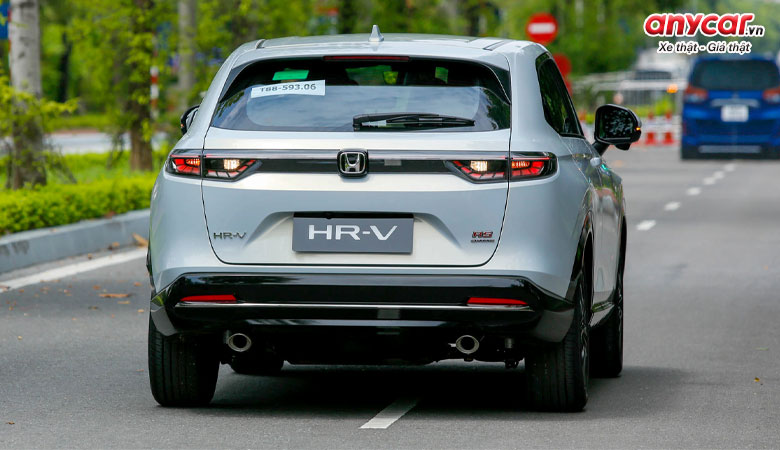 Đuôi xe HR-V được tái thiết kế với cụm đèn hậu ấn tượng