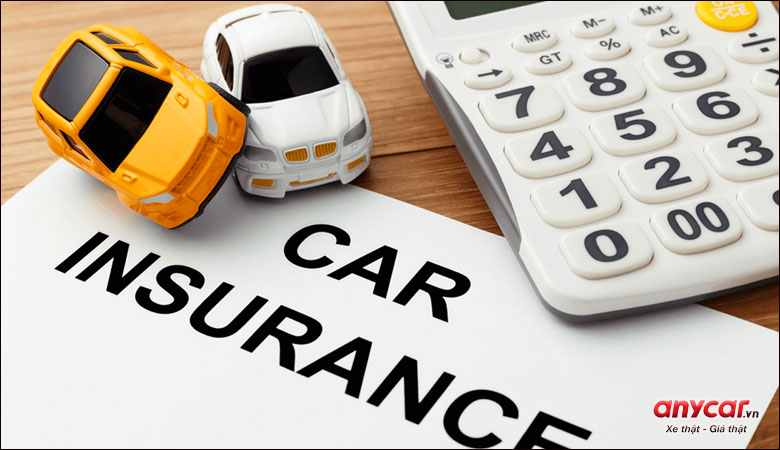 Người sở hữu xe hơi bắt buộc phải có bảo hiểm ô tô để tham gia giao thông đúng quy định