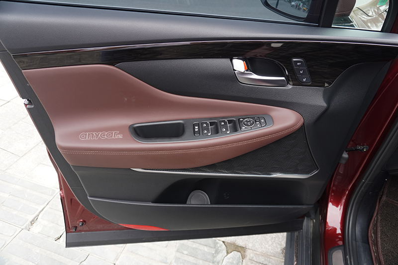 Hyundai Santafe Premium 2.4AT 2020 - 12