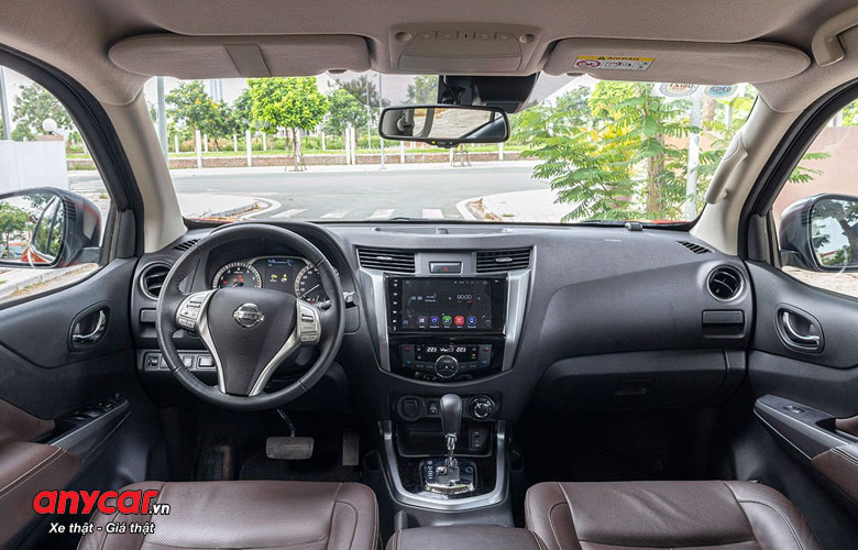 Khoang cabin trên xe Terra khá hiện đại