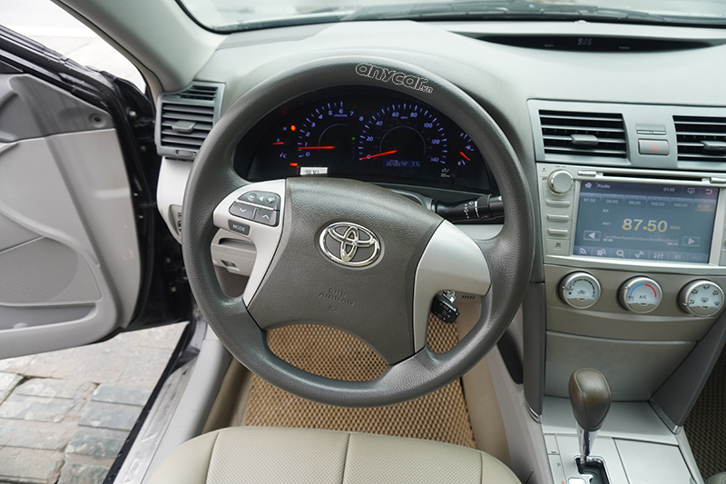 Toyota Camry LE 2.5L AT 2009 - 10