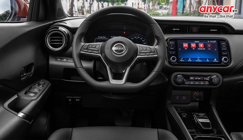 Khoang lái Nissan Kicks 2023 có thiết kế trực quan và thân thiện với người dùng