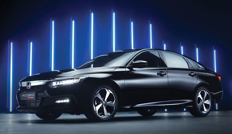 Honda Accord giá từ 1,319 tỷ đồng