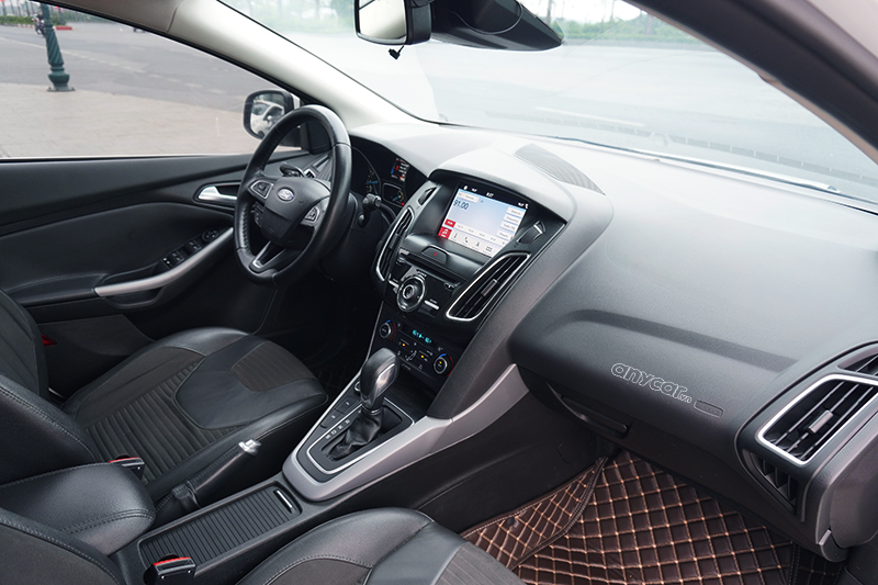 Ford Focus Sport 1.5AT 2016 - 13