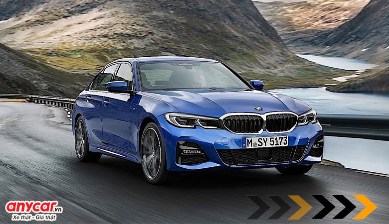 BMW 320i bản facelift có sự nâng cấp nhẹ về ngoại thất lẫn trang bị nội thất