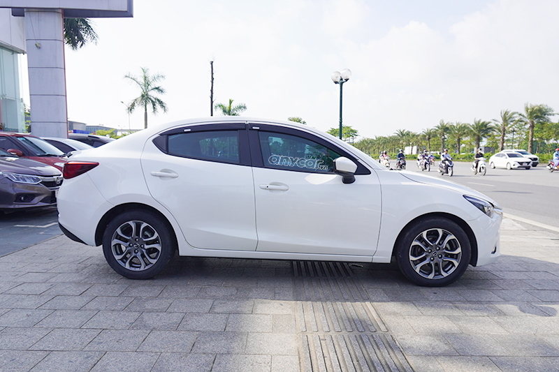 Mazda 2 Luxury 1.5AT 2019 - 4