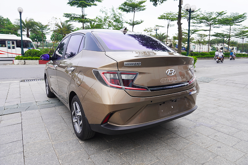Hyundai i10 Sedan 1.2AT 2021 - 8