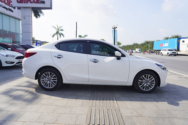 Mazda 2 Luxury 1.5AT 2020 - 4