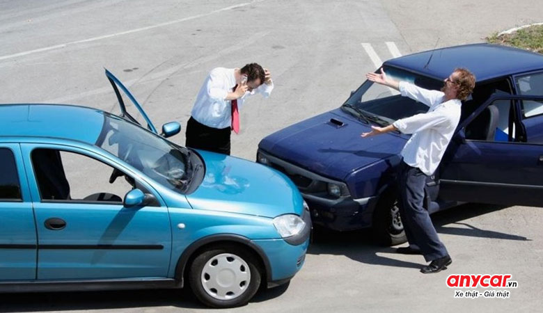 Bất kỳ ai sở hữu ô tô cũng nên mua bảo hiểm vật chất