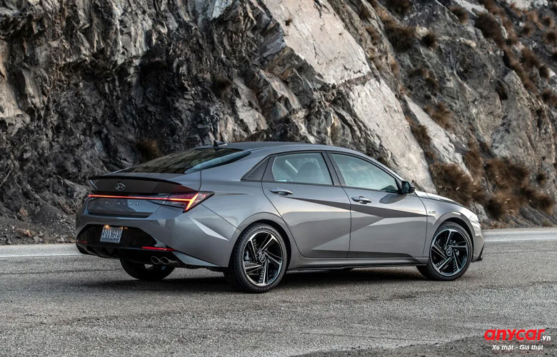 Thông số kỹ thuật Hyundai Elantra 2023