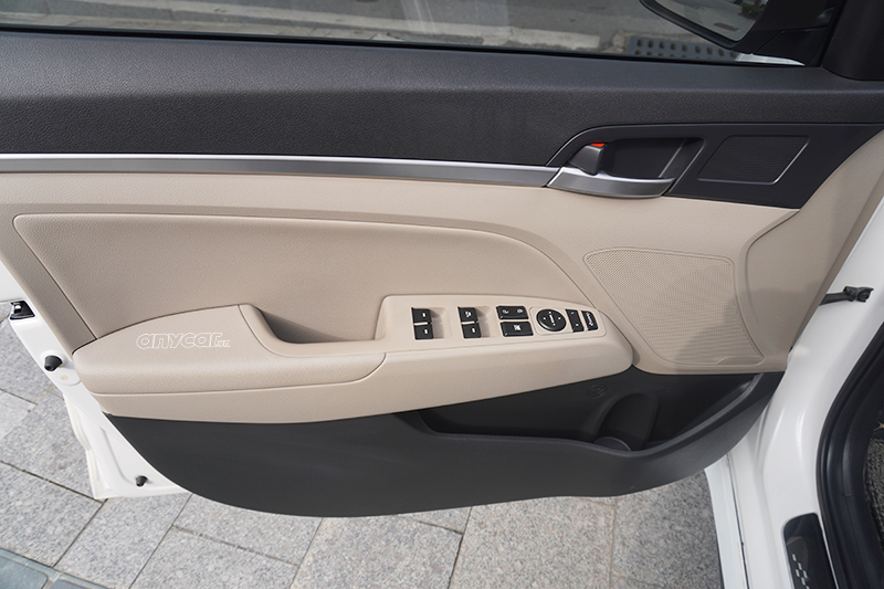 Hyundai Elantra GLS 2.0AT 2020 - 9