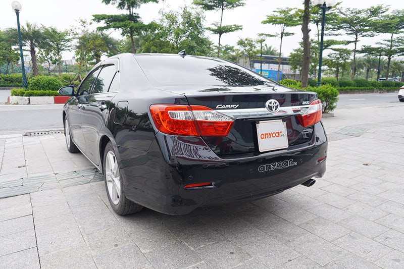 Toyota Camry 2.5Q 2015 - 8