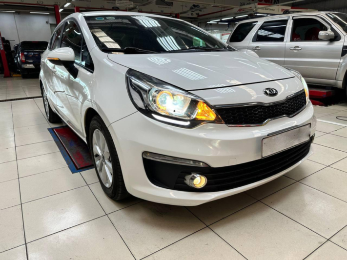 Kia Rio 1.4AT Sedan 2016 - 1