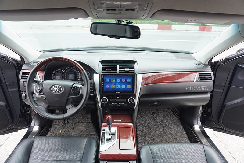 Toyota Camry 2.5Q 2015 - 13