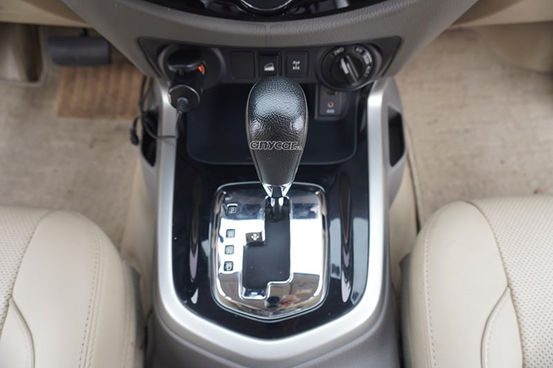 Nissan Navara VL 2.5AT 2016 - 11
