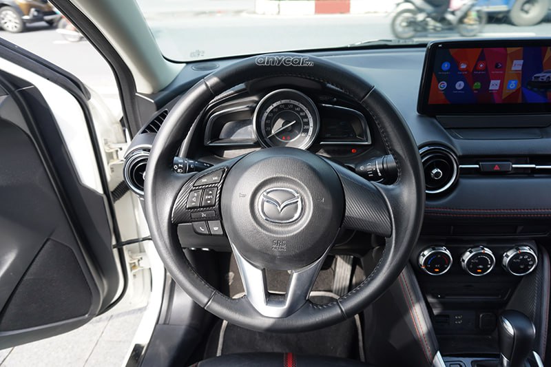 Mazda 2 Sedan 1.5AT 2015 - 13