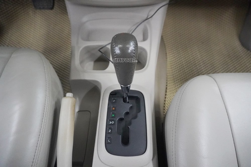 Toyota Innova V 2.0AT 2011 - 11