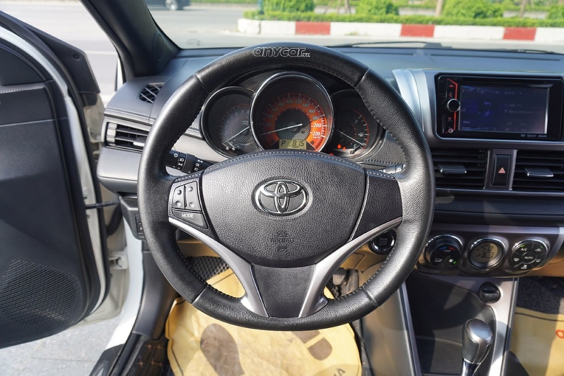Toyota Yaris G 1.3AT 2015 - 10