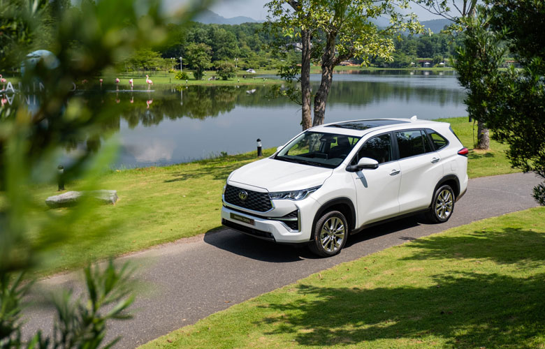 Toyota Innova Cross sở hữu chiều dài cơ sở 2.850mm