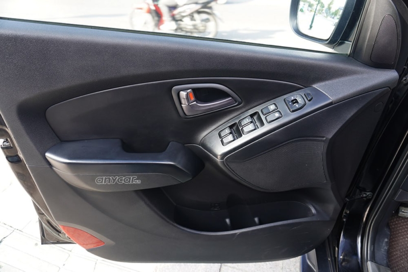 Hyundai Tucson 2.0AT 2013 - 9