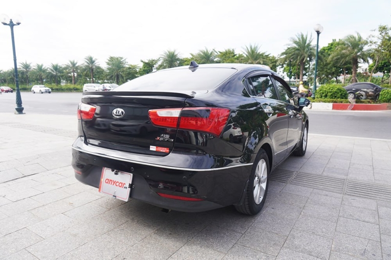 Kia Rio Sedan 1.4L AT 2015 - 6