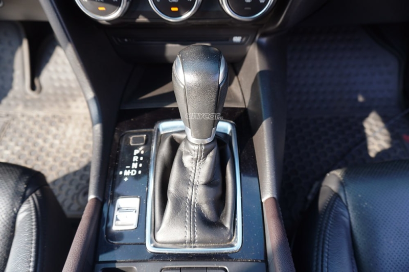 Mazda 3 Sedan 1.5L AT 2018 - 10