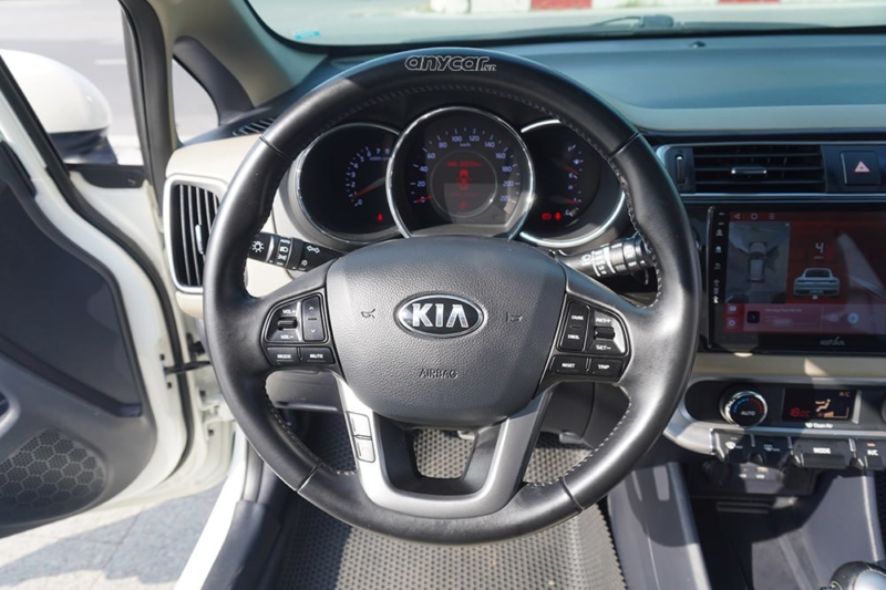 Kia Rio Hatchback 1.4AT 2015 - 11